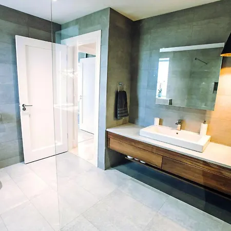 The Beeches Apartman